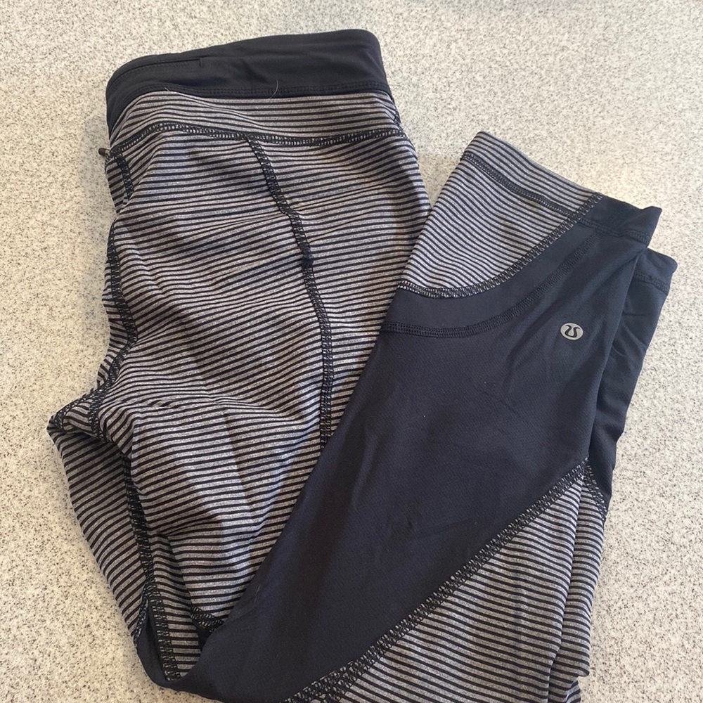 Lululemon running tights crop size 6